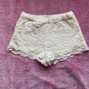 A&F lace shorts
